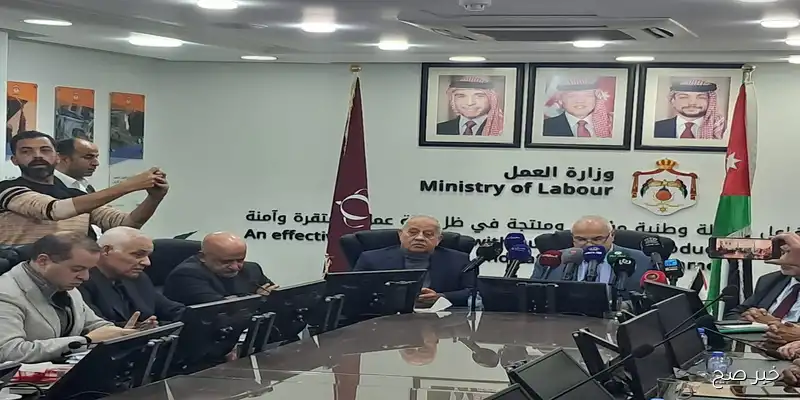 الحد الأدنى للاجور في الأردن 2025.. وزارة المالية تكشف تفاصيل زيادة الرواتب الجديدة