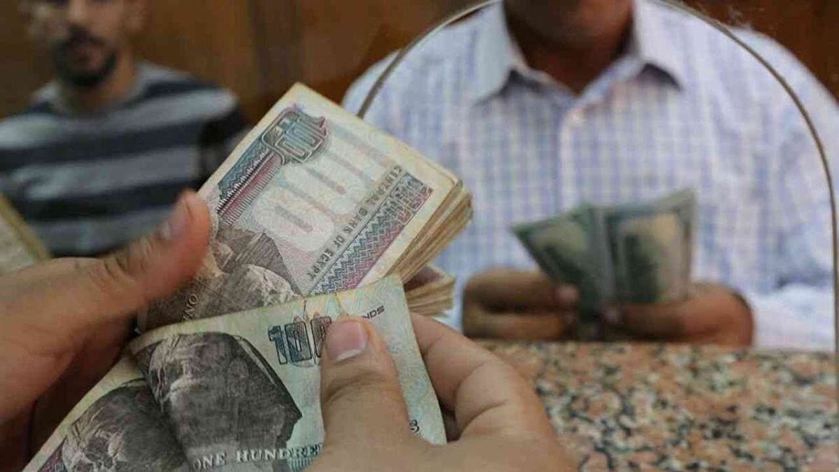 موعد صرف مرتبات شهر أكتوبر 2025 بعد زيادة الحد الأدنى للأجور الي 7000 جنية