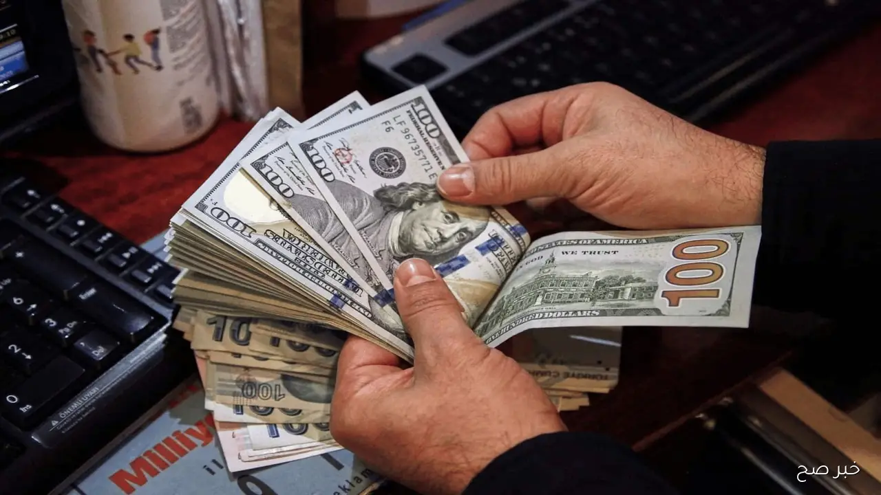 ارتفاع سعر الدولار مقابل الجنيه المصري اليوم في البنوك والسوق الغير رسمية