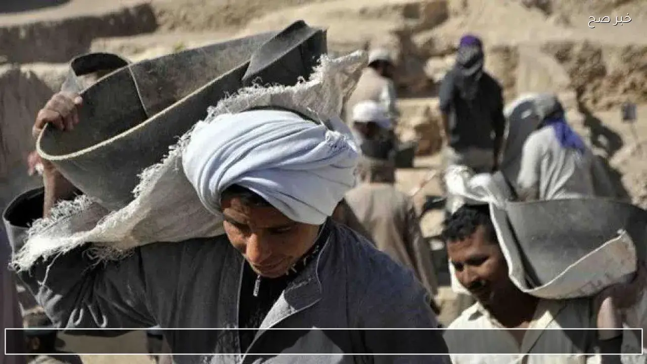 “1500 جنيه في انتظارك!!”.. طريقة التسجيل في منحة العمالة الغير منتظمة 2026 عبر manpower.gov.eg وشروط الحصول عليها